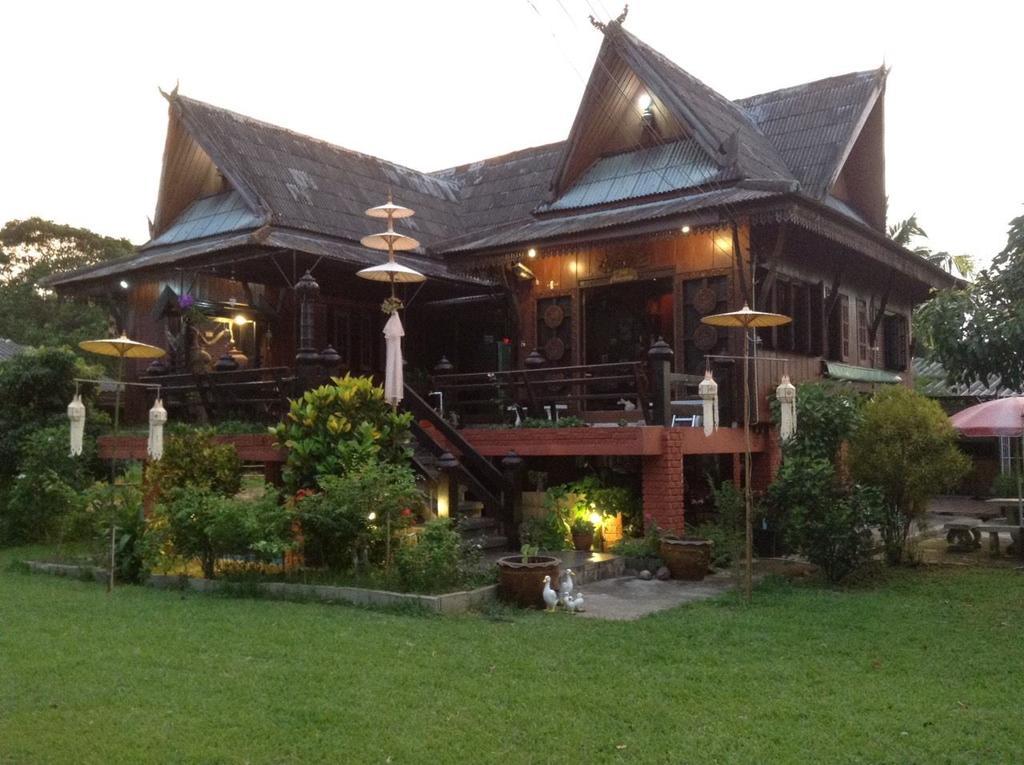 Oui Kaew Homestay Пхаяу Экстерьер фото
