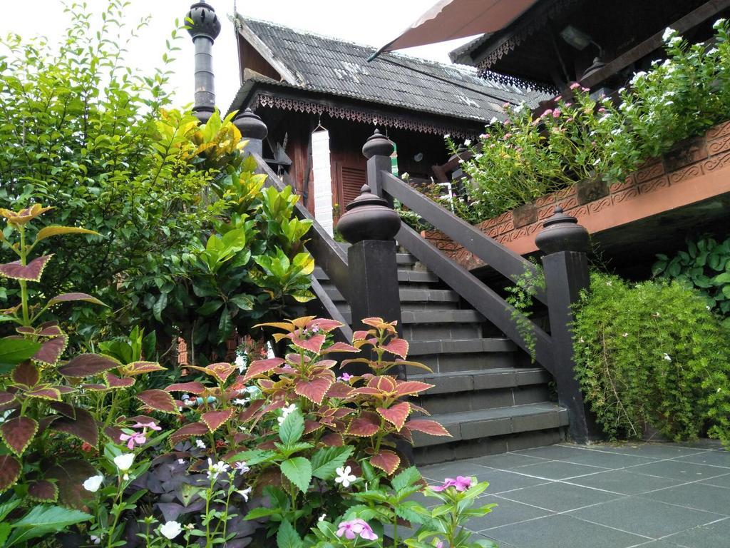 Oui Kaew Homestay Пхаяу Экстерьер фото