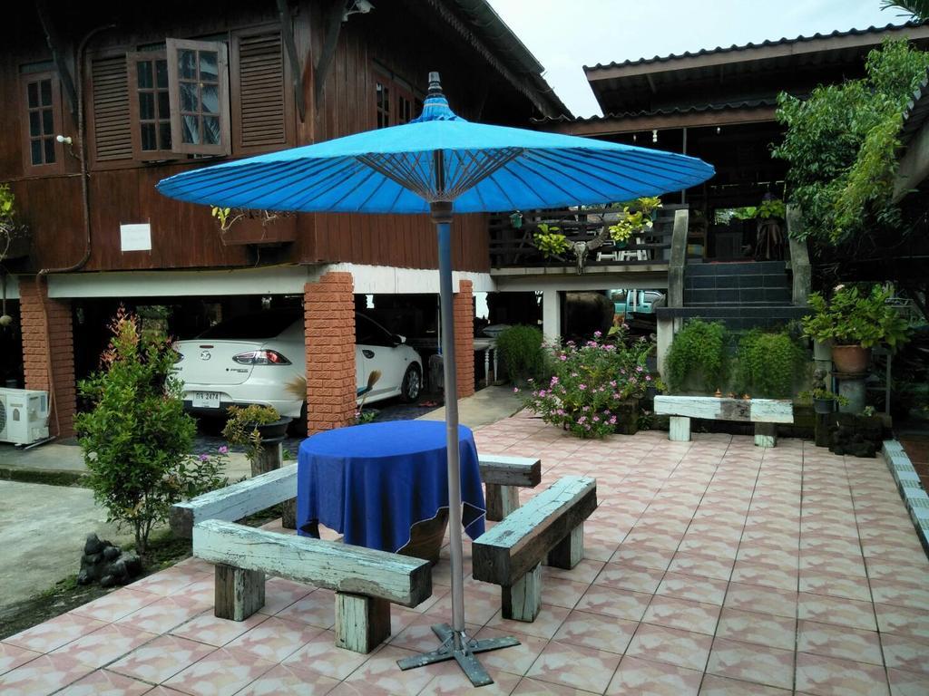 Oui Kaew Homestay Пхаяу Экстерьер фото